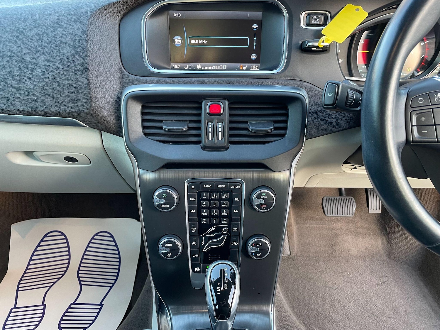 Used Volvo V40 2025 for sale - 76742907: Photo 23