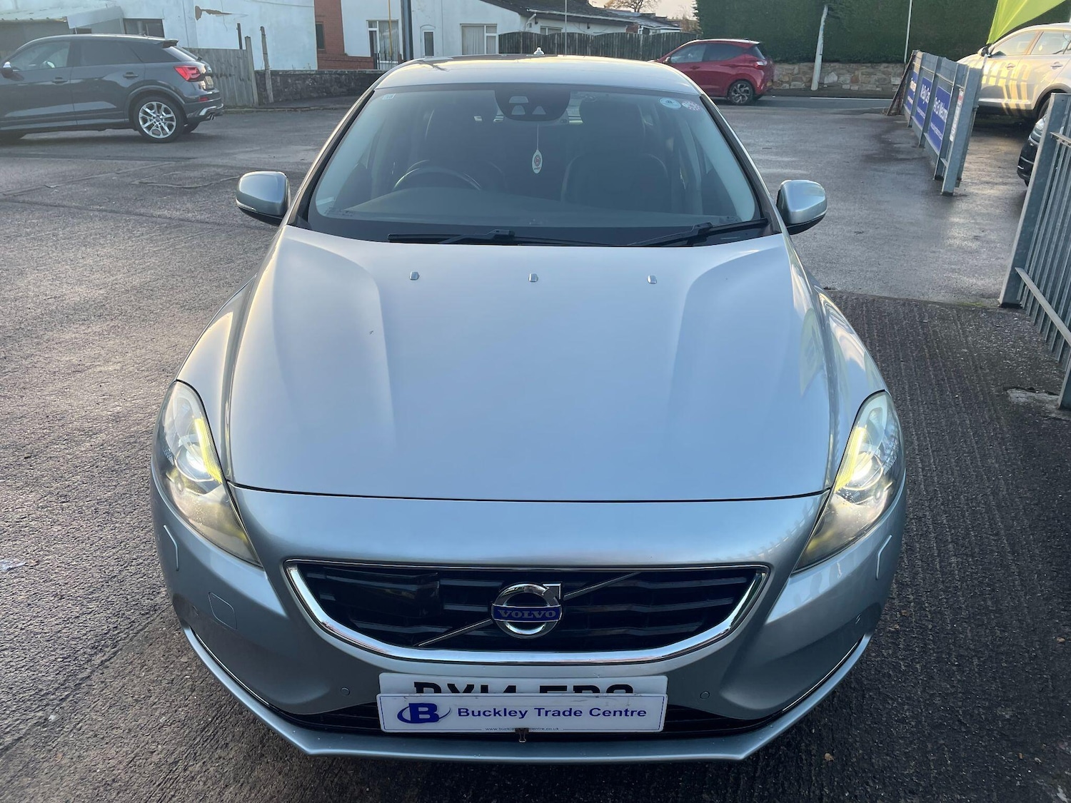 Used Volvo V40 2025 for sale - 76742907: Photo 35