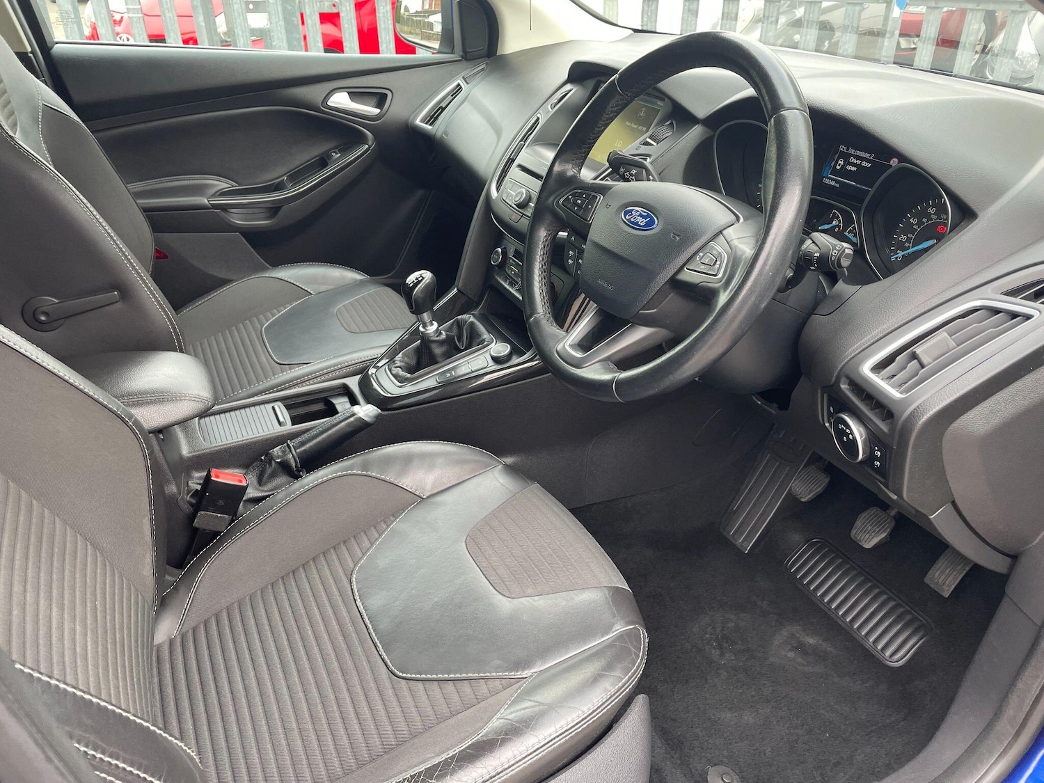 Used Ford Focus 2016 for sale - 76136082: Photo 14