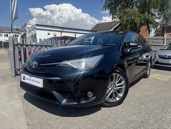 Used Toyota Avensis 2016 for sale - 79176779: Photo