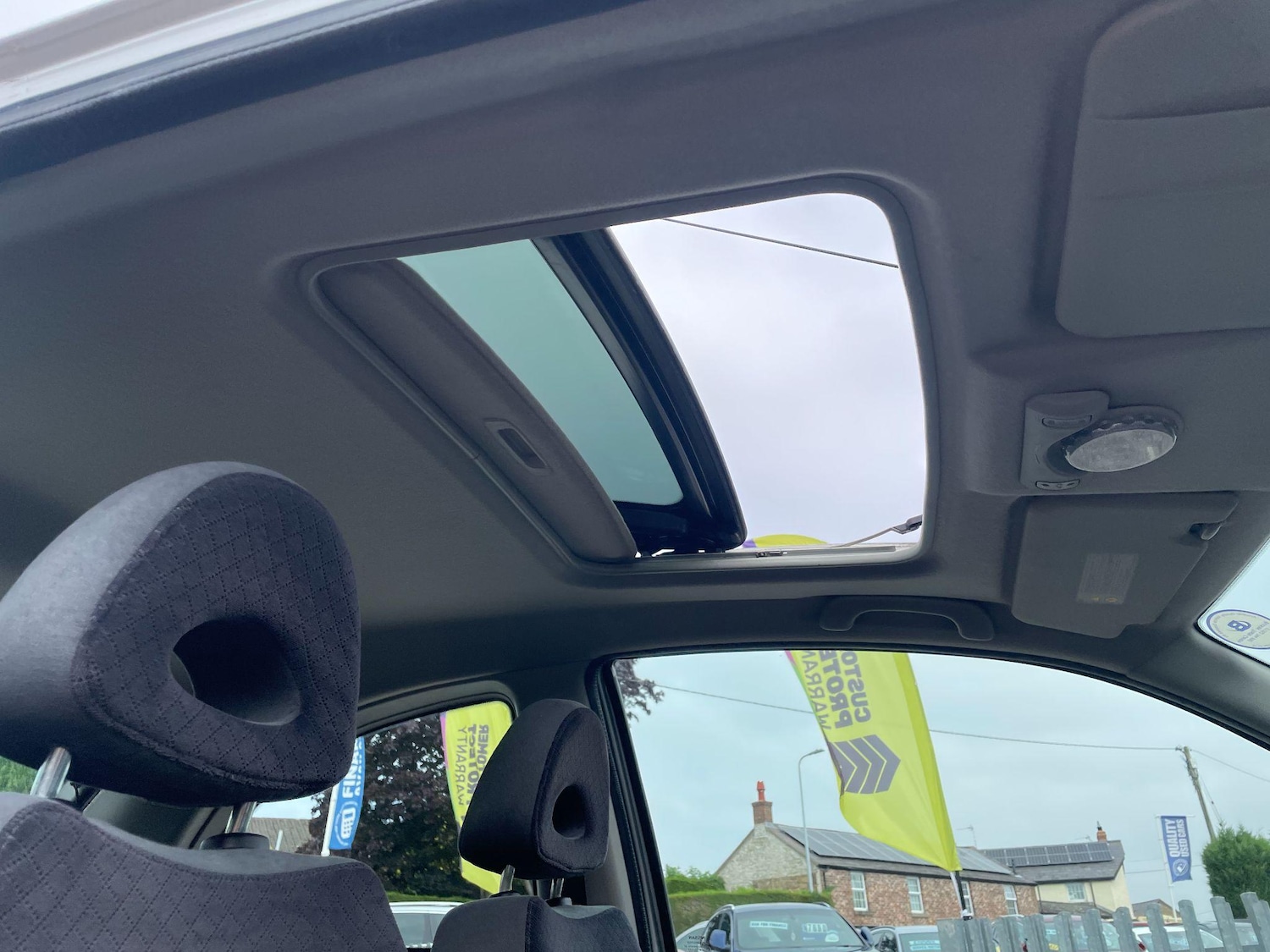 Used Nissan Micra for sale - 77015586: Photo 14