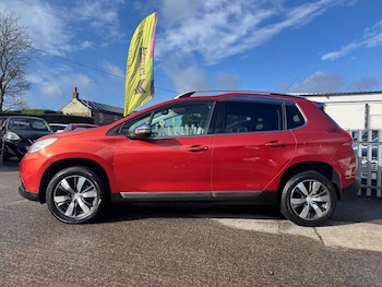 Used Peugeot 2008 2015 for sale - 78149879: Photo