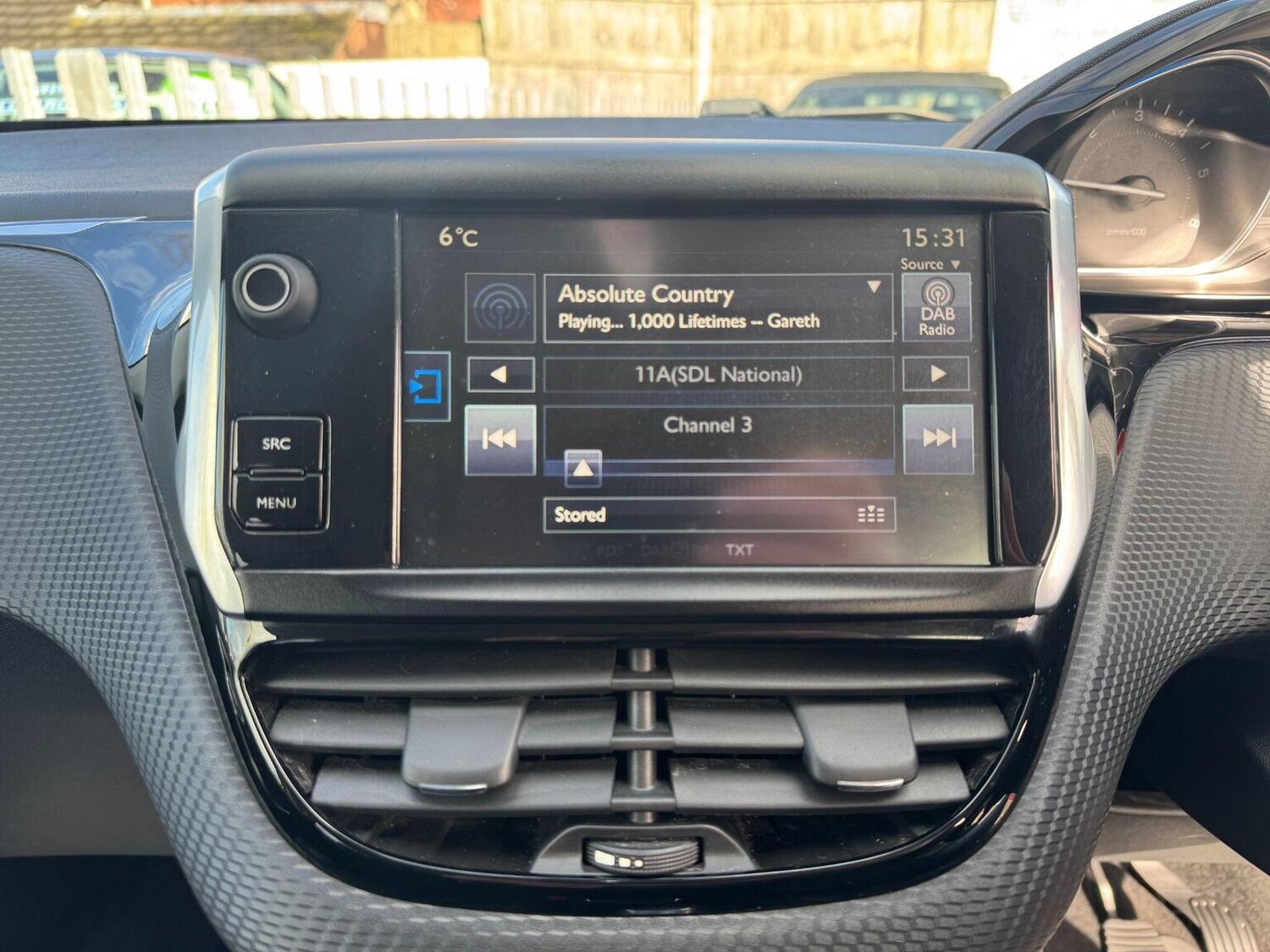 Used Peugeot 2008 2015 for sale - 78149879: Photo 31