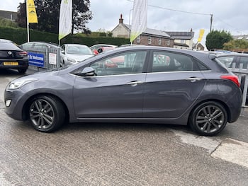 Used Hyundai i30 2015 for sale - 79656460: Photo