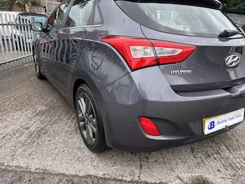 Used Hyundai i30 2015 for sale - 79656460: Photo
