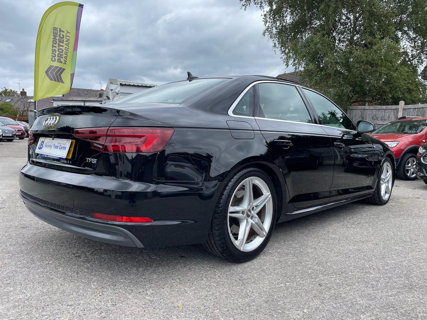 Used Audi A4 2017 for sale - 76620313: Photo 8