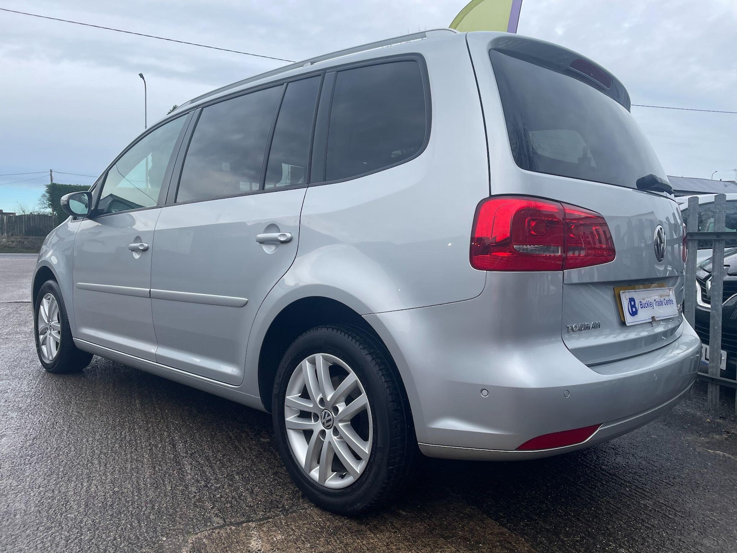 Used Volkswagen Touran 2015 for sale - 76780796: Photo 10