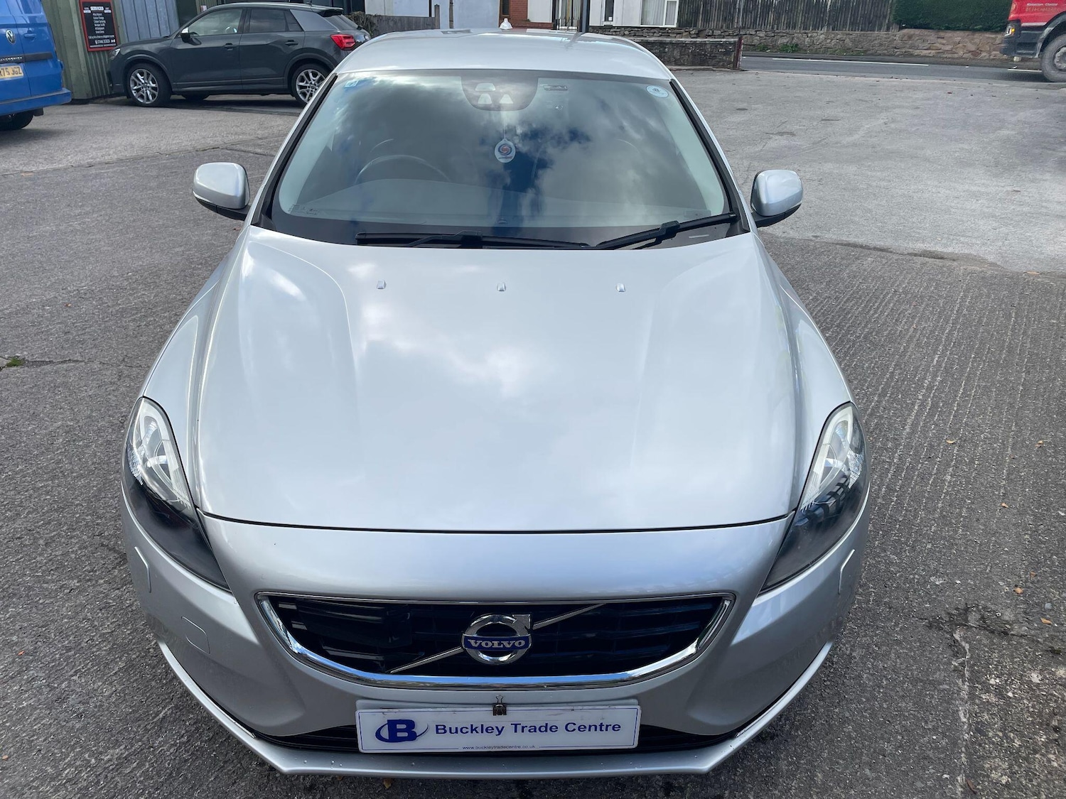 Used Volvo V40 2025 for sale - 76619975: Photo 35