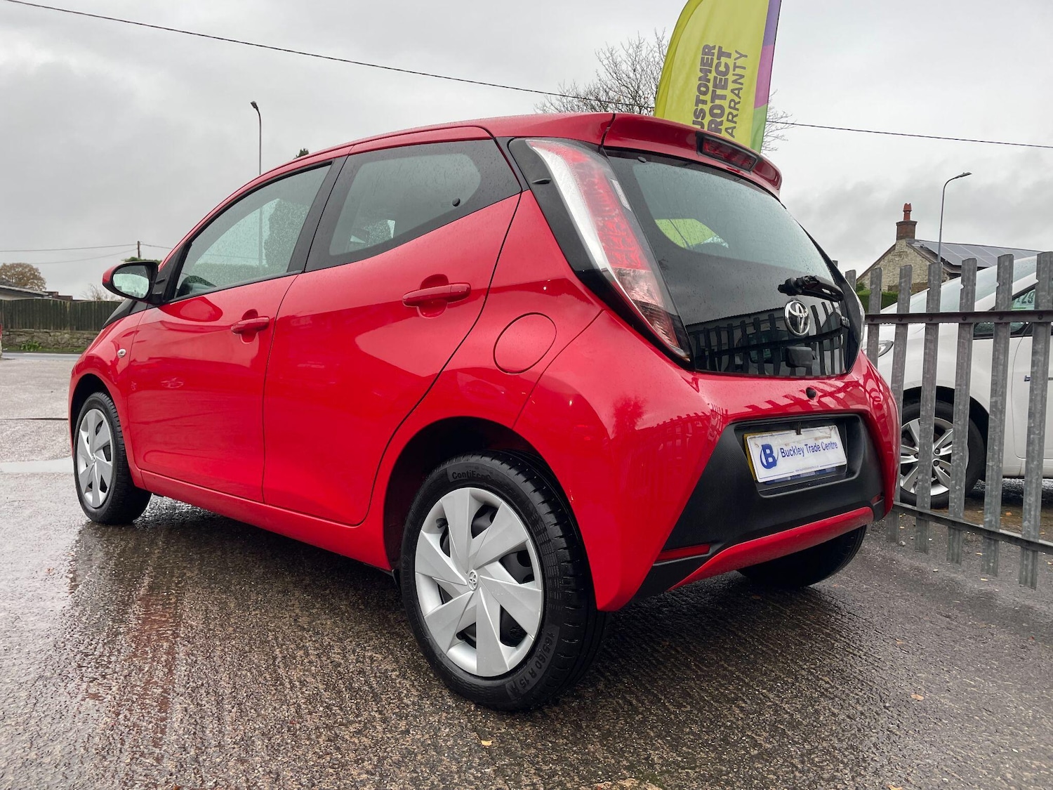 Used Toyota AYGO 2016 for sale - 76537619: Photo 10