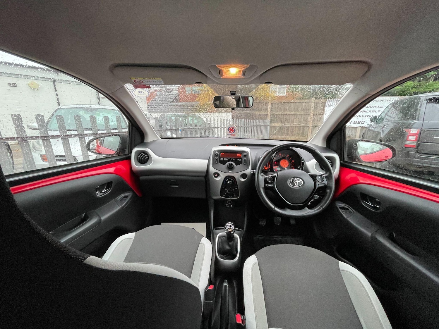 Used Toyota AYGO 2016 for sale - 76537619: Photo 12