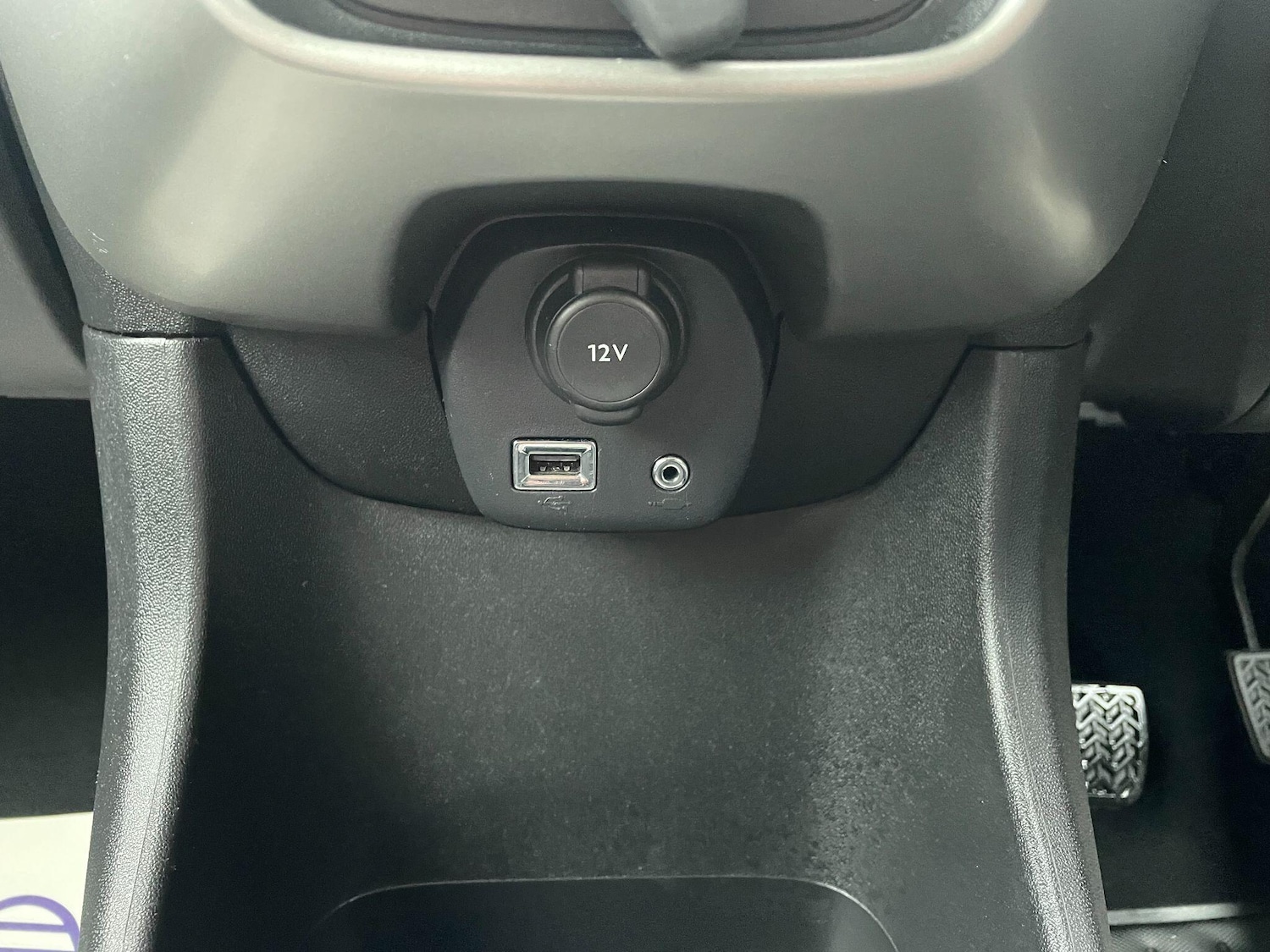 Used Toyota AYGO 2016 for sale - 76537619: Photo 22