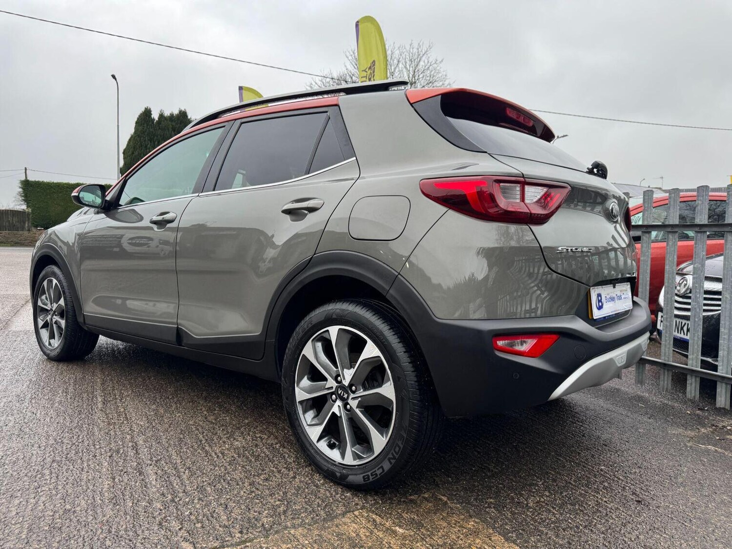 Used Kia Stonic 2018 for sale - 78149885: Photo 10