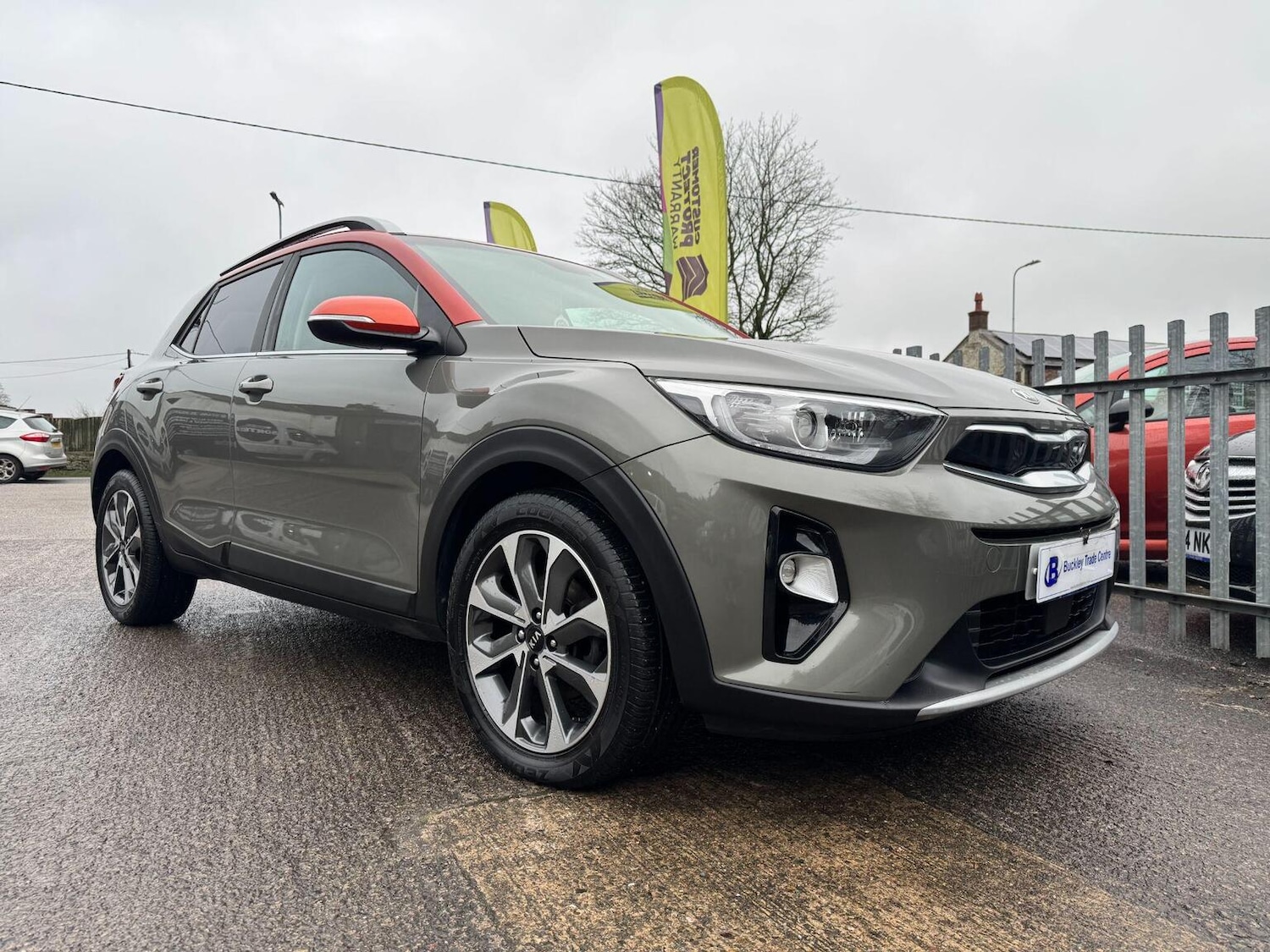 Used Kia Stonic 2018 for sale - 78149885: Photo 5