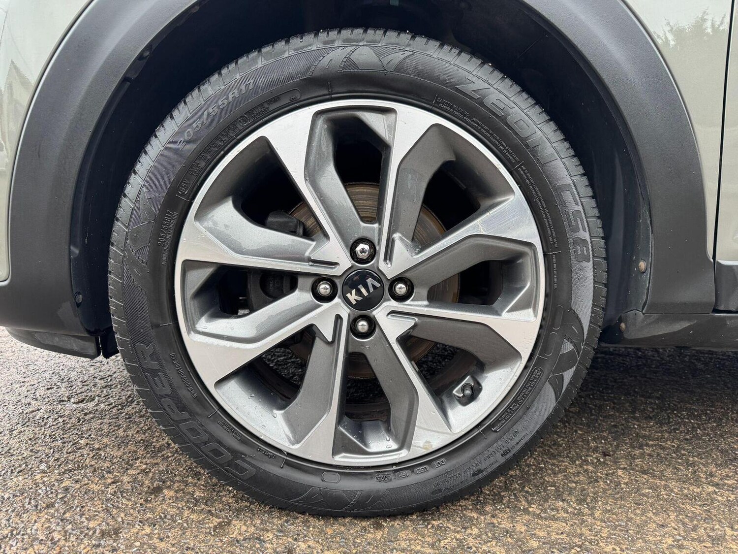 Used Kia Stonic 2018 for sale - 78149885: Photo 9