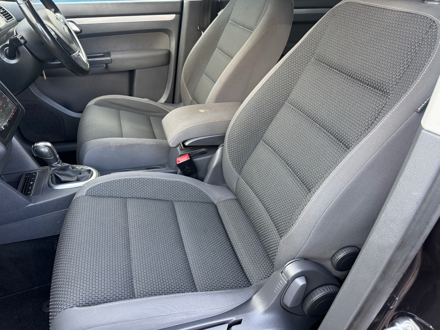 Used Volkswagen Touran 2013 for sale - 77203349: Photo 20