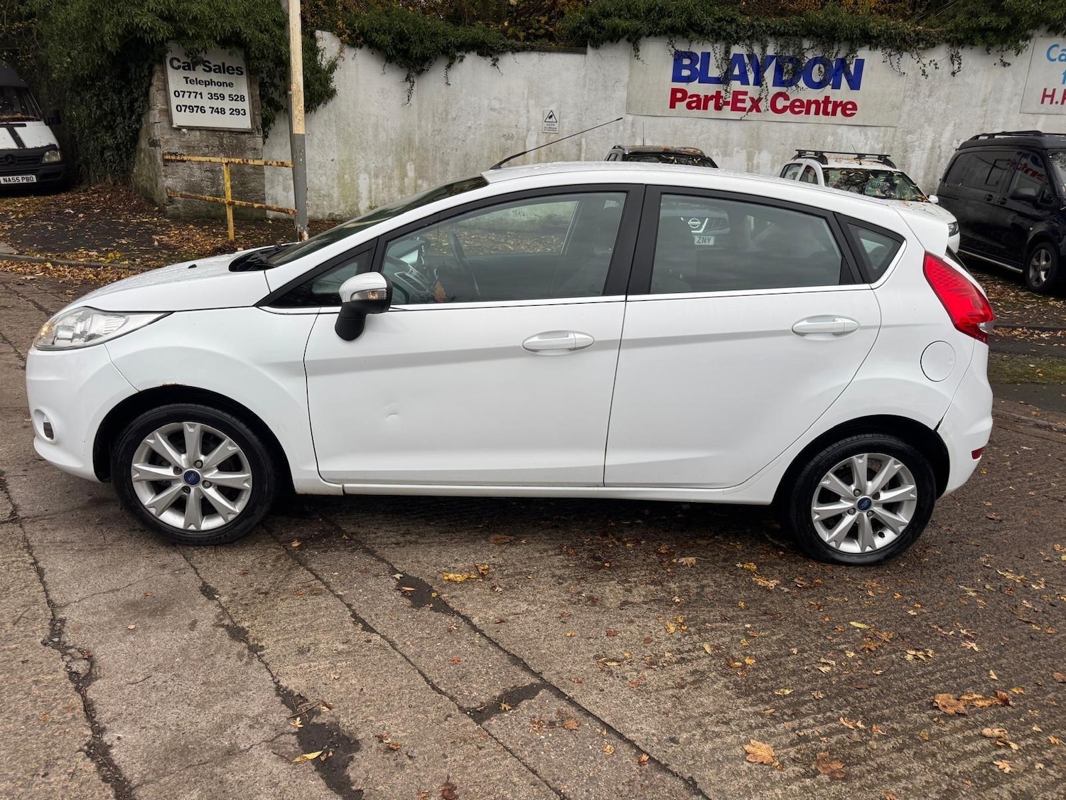 Used Ford Fiesta 2010 for sale - 76498474: Photo 12