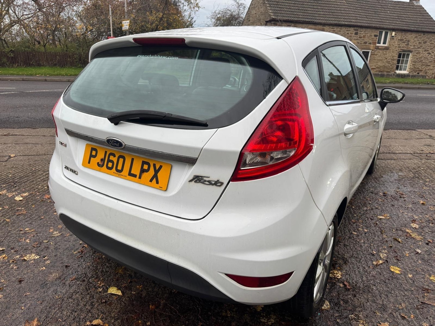 Used Ford Fiesta 2010 for sale - 76498474: Photo 18