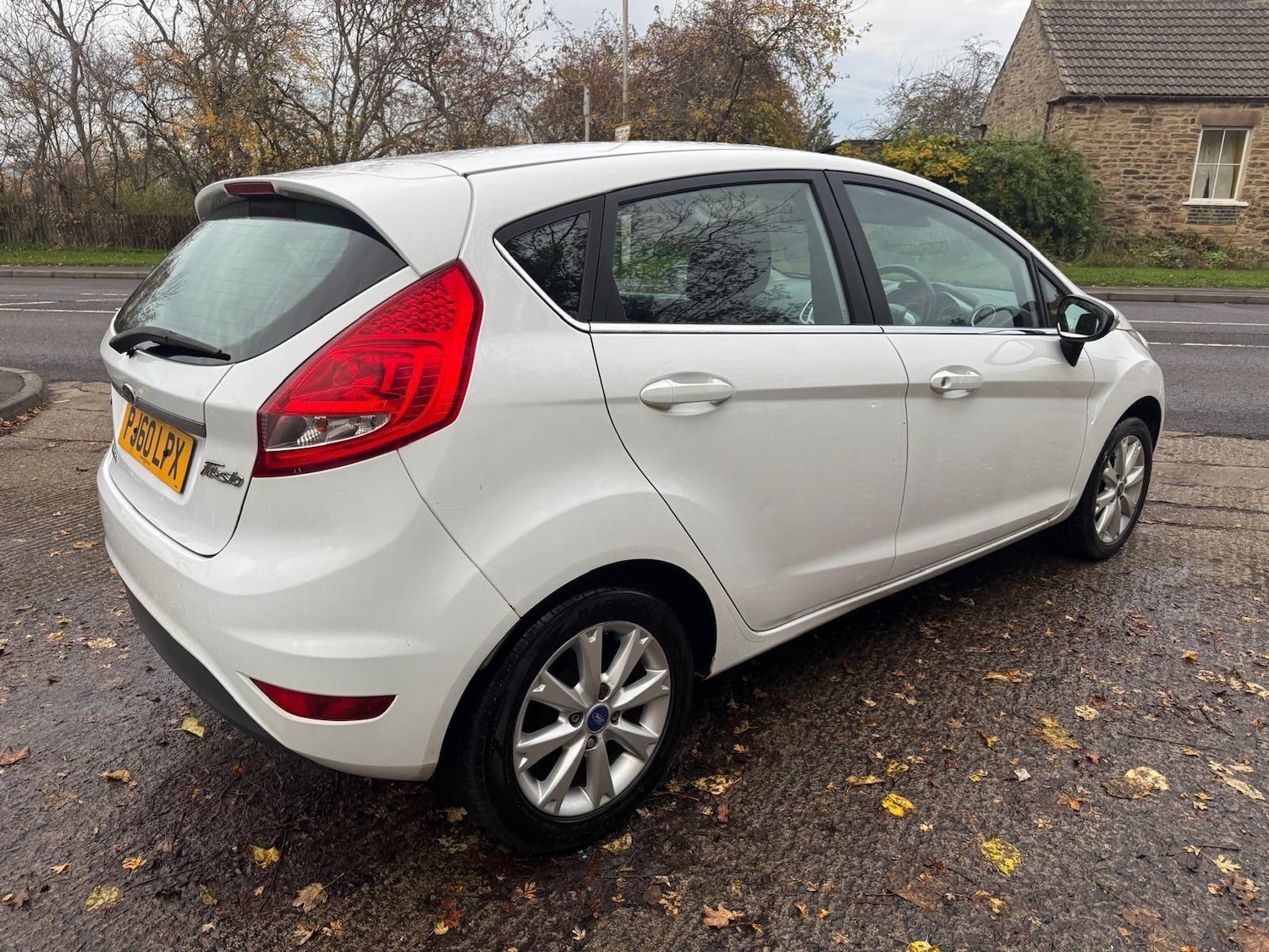 Used Ford Fiesta 2010 for sale - 76498474: Photo 19