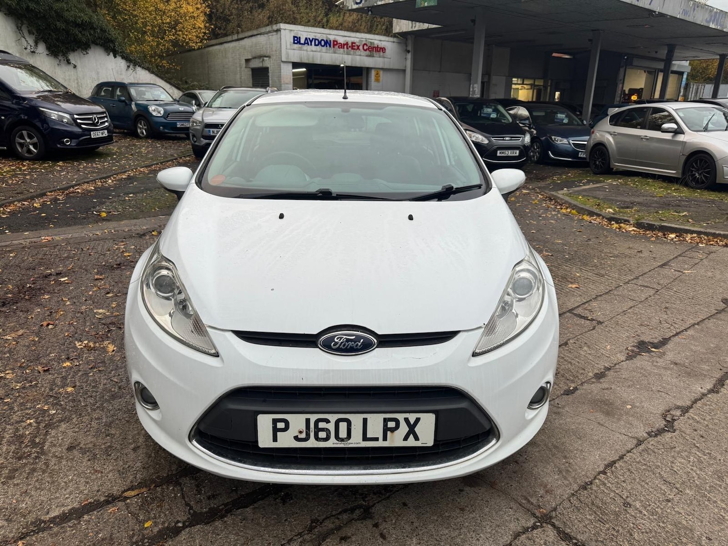 Used Ford Fiesta 2010 for sale - 76498474: Photo 2