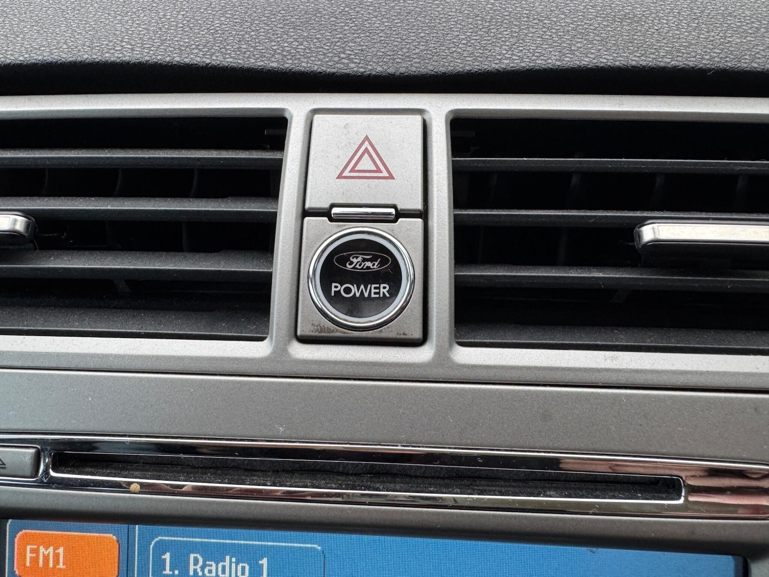 Used Ford Kuga 2010 for sale - 76780961: Photo 10