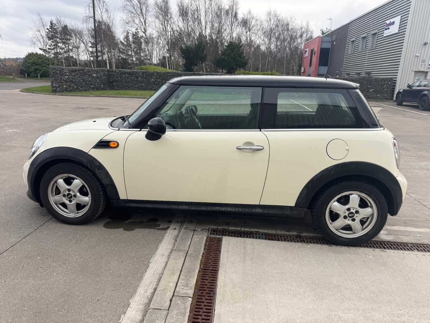 Used MINI Hatch 2010 for sale - 77629288: Photo 6