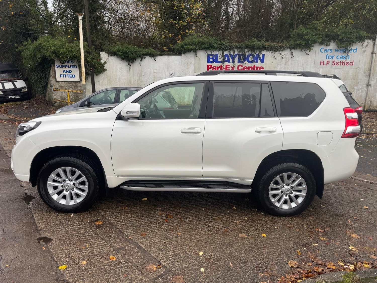 Used Toyota Land Cruiser 2016 for sale - 76389045: Photo 11