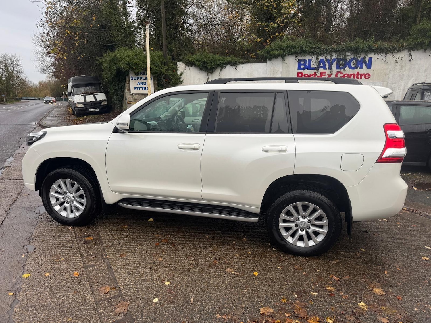 Used Toyota Land Cruiser 2016 for sale - 76389045: Photo 9