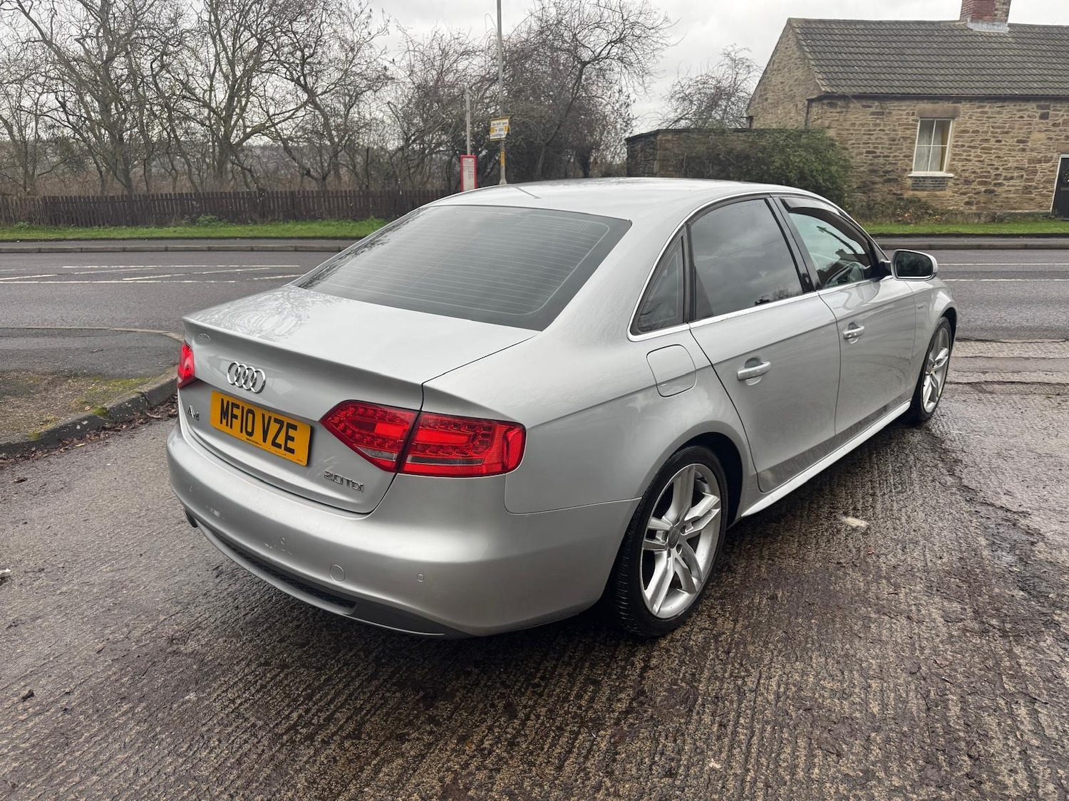 Used Audi A4 2010 for sale - 77144289: Photo 16