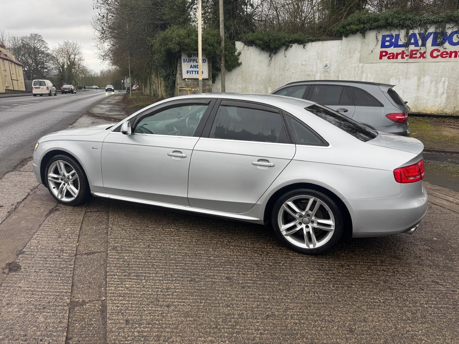 Used Audi A4 2010 for sale - 77144289: Photo 17