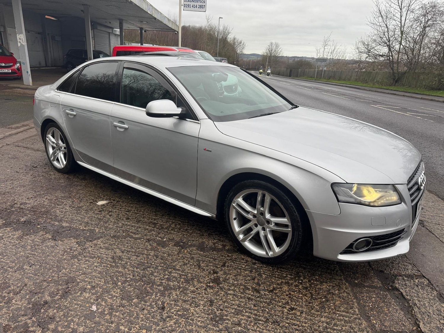 Used Audi A4 2010 for sale - 77144289: Photo 5