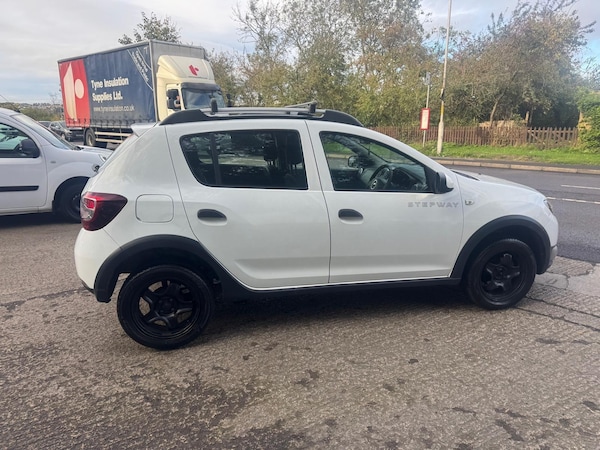 Used Dacia Sandero Stepway 2016 for sale - 76189084: Photo 14