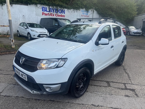 Used Dacia Sandero Stepway 2016 for sale - 76189084: Photo 3