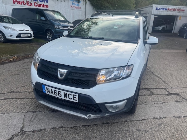 Used Dacia Sandero Stepway 2016 for sale - 76189084: Photo 6