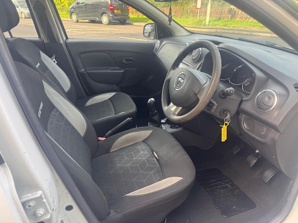 Used Dacia Sandero Stepway 2016 for sale - 76189084: Photo 7