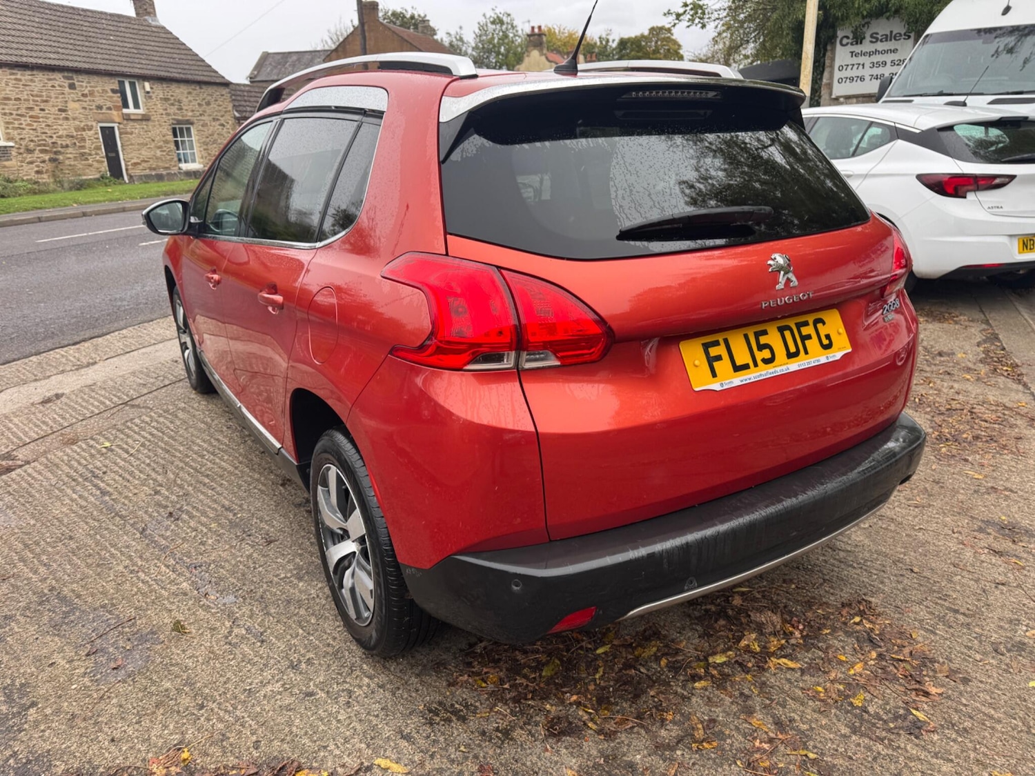 Used Peugeot 2008 2015 for sale - 76370465: Photo 10