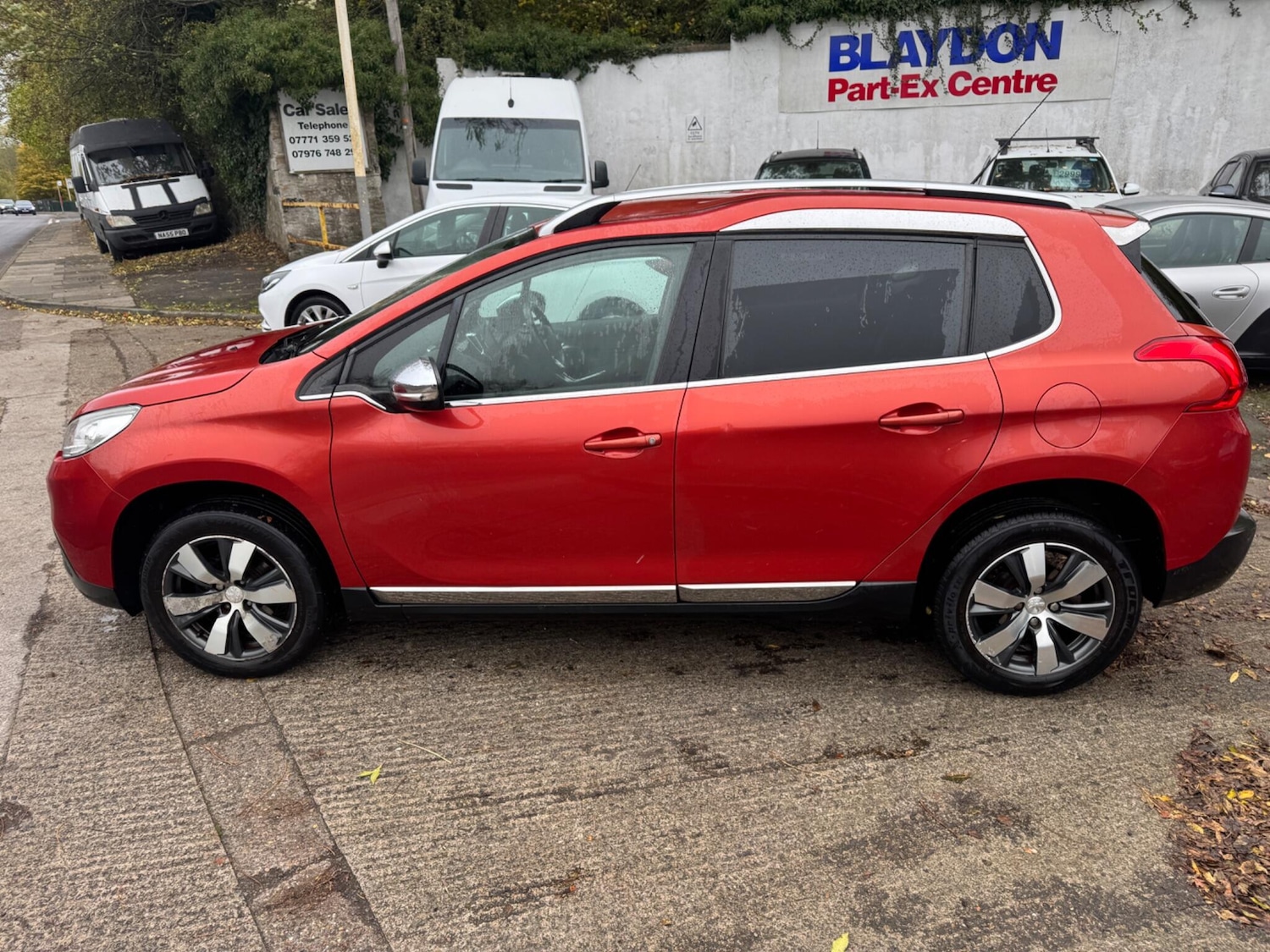 Used Peugeot 2008 2015 for sale - 76370465: Photo 11