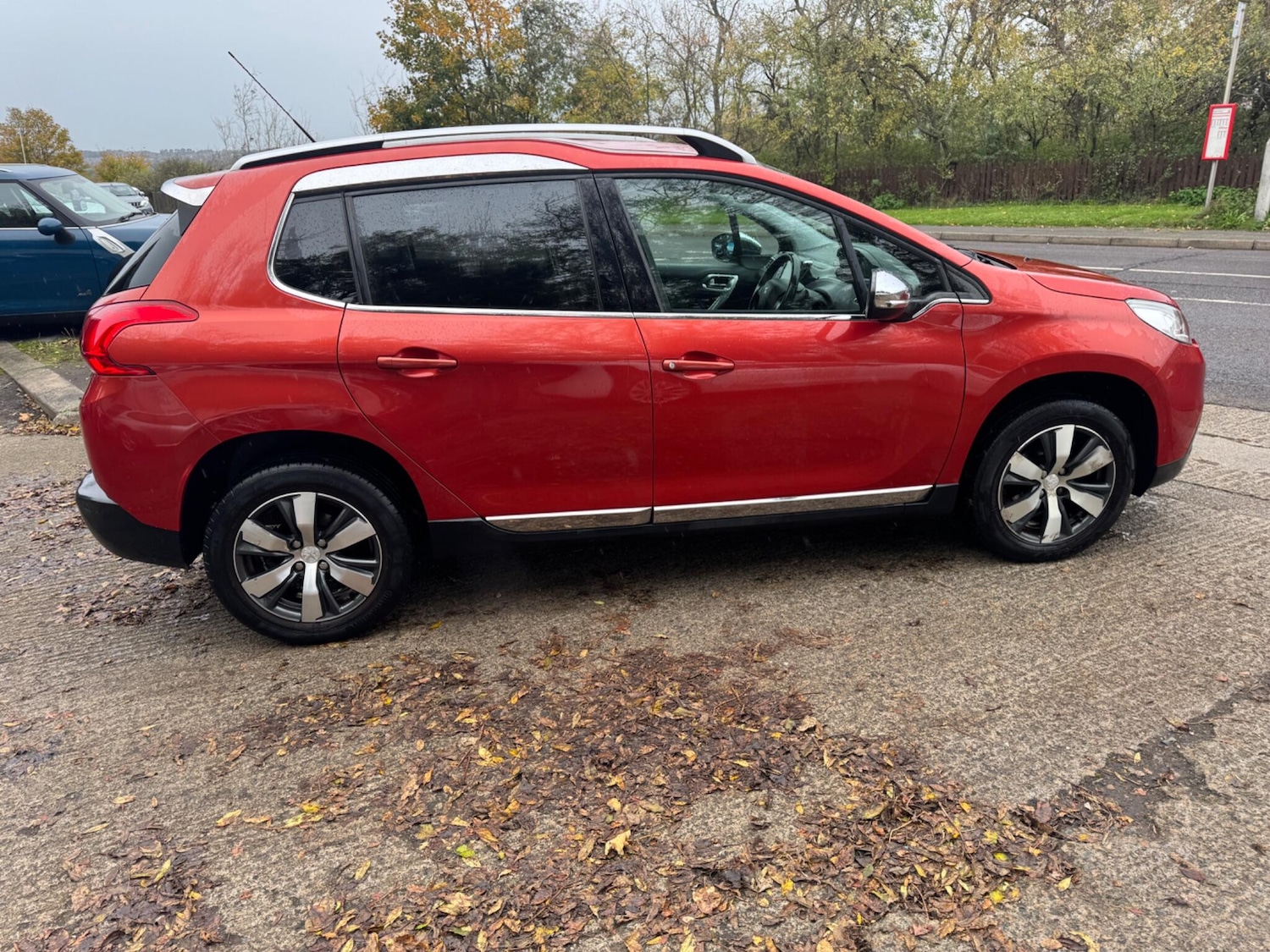 Used Peugeot 2008 2015 for sale - 76370465: Photo 13