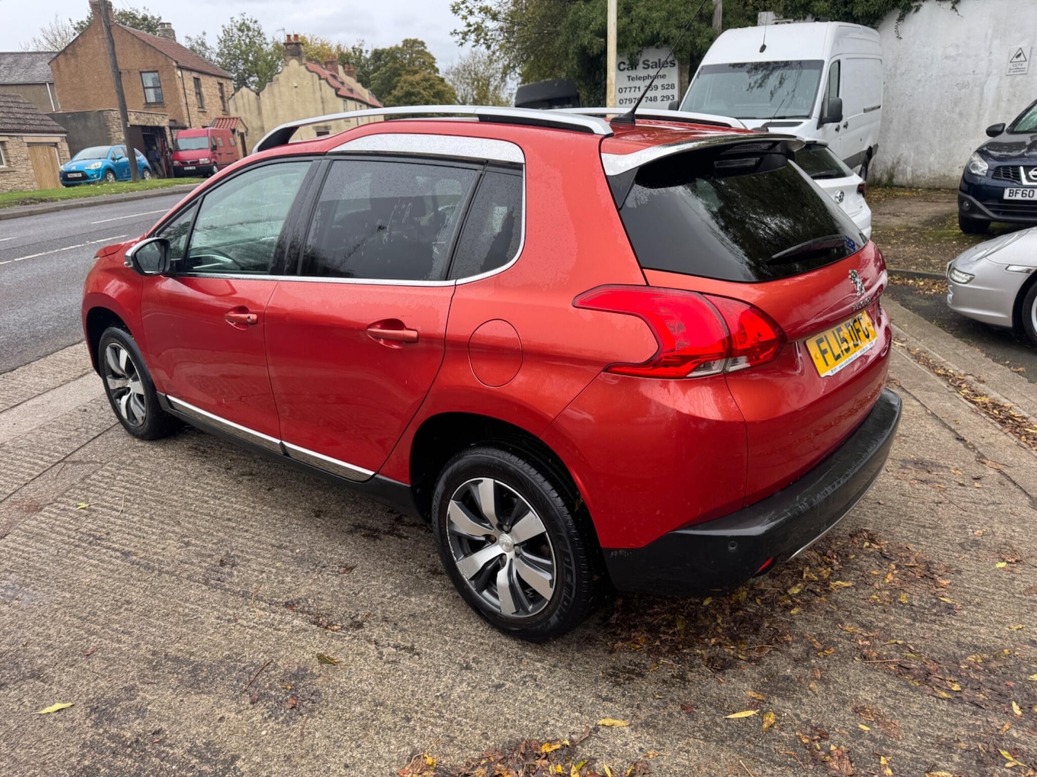 Used Peugeot 2008 2015 for sale - 76370465: Photo 4