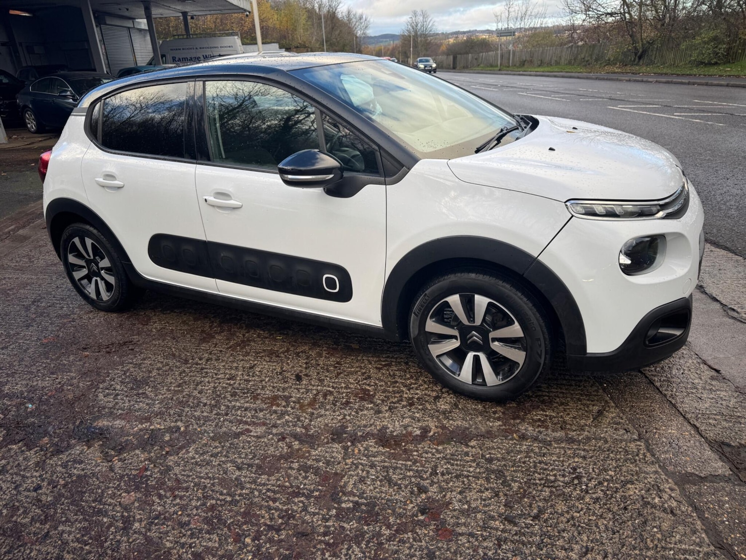 Used Citroen C3 for sale - 76996634: Photo 2