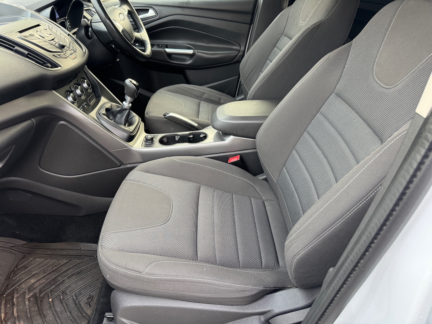 Used Ford Kuga 2013 for sale - 77259322: Photo 6