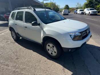 Used Dacia Duster 2015 for sale - 74725721: Photo