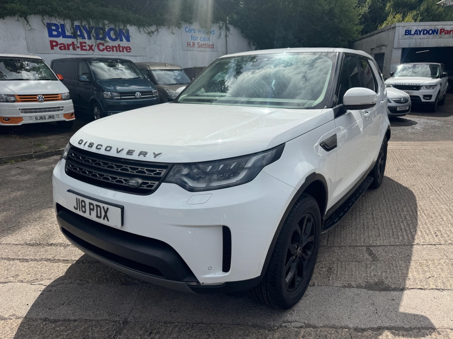 Used Land Rover Discovery 2018 for sale - 77143723: Photo 1