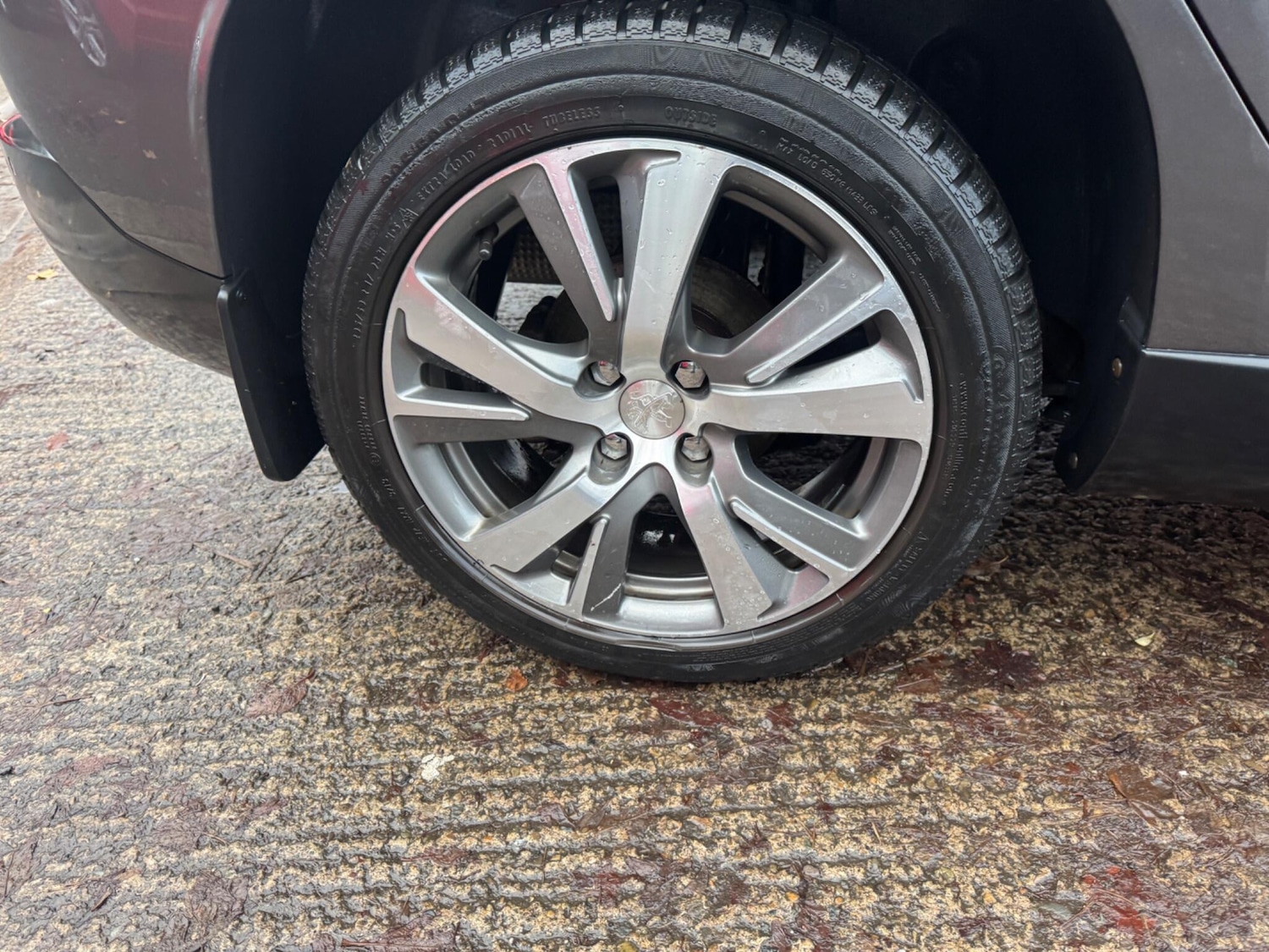 Used Peugeot 2008 2015 for sale - 76824899: Photo 14