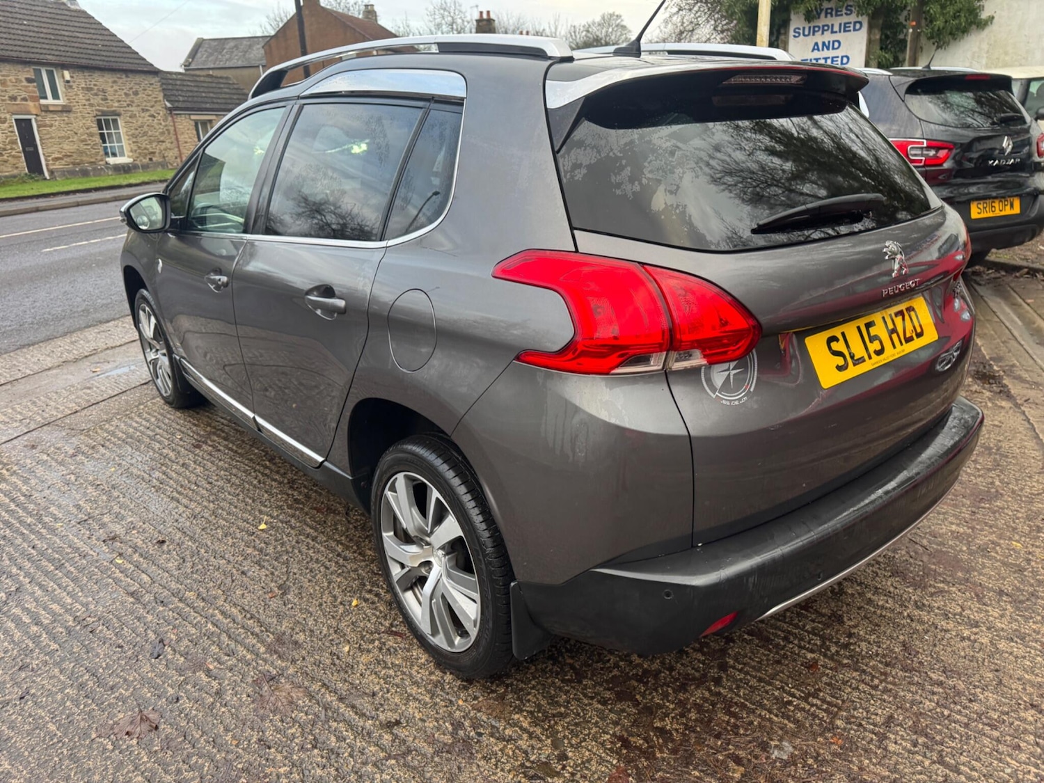 Used Peugeot 2008 2015 for sale - 76824899: Photo 20