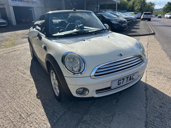 Used MINI Convertible 2010 for sale - 75401304: Photo 7