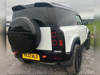 Used Land Rover Defender 2022 for sale - 77274723: Photo