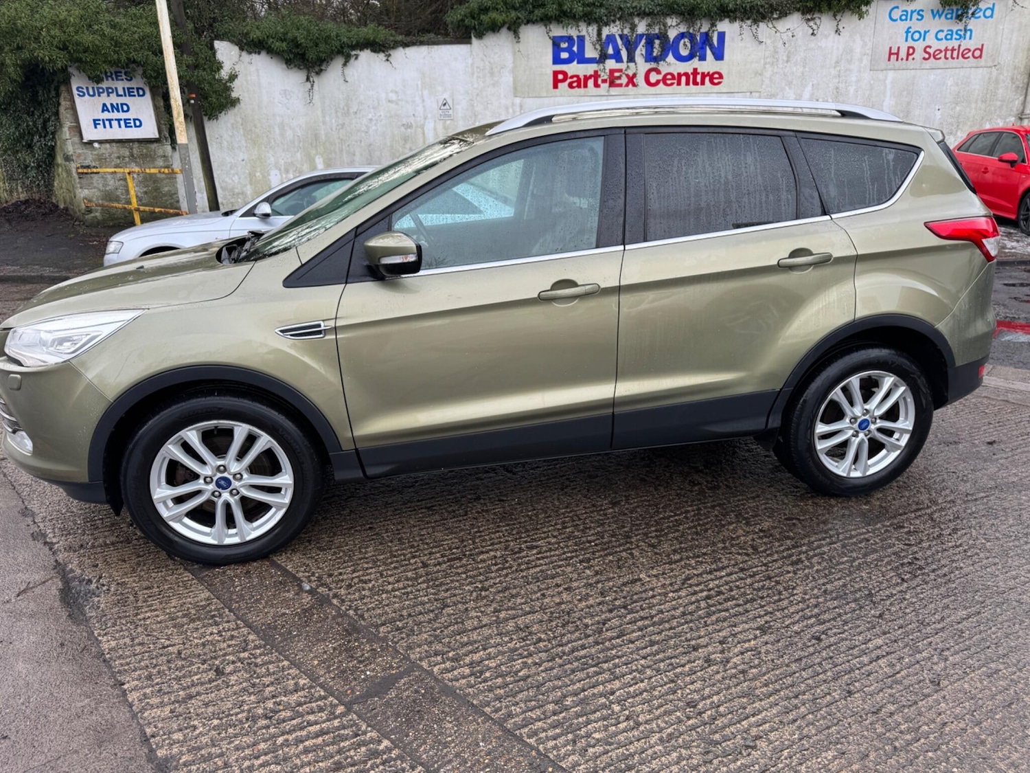 Used Ford Kuga 2014 for sale - 77143301: Photo 15