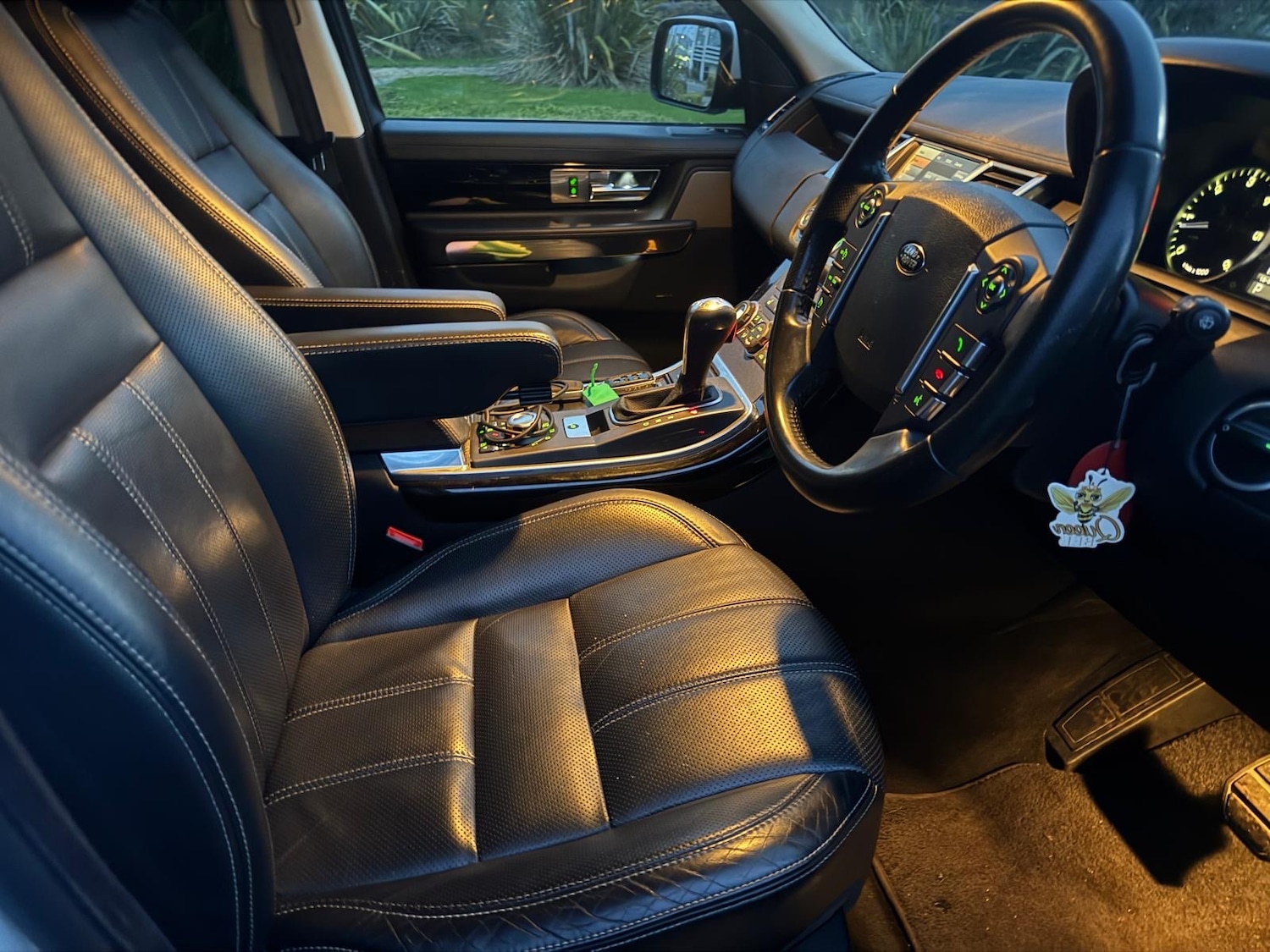 Used Land Rover Range Rover Sport 2011 for sale - 77629405: Photo 6