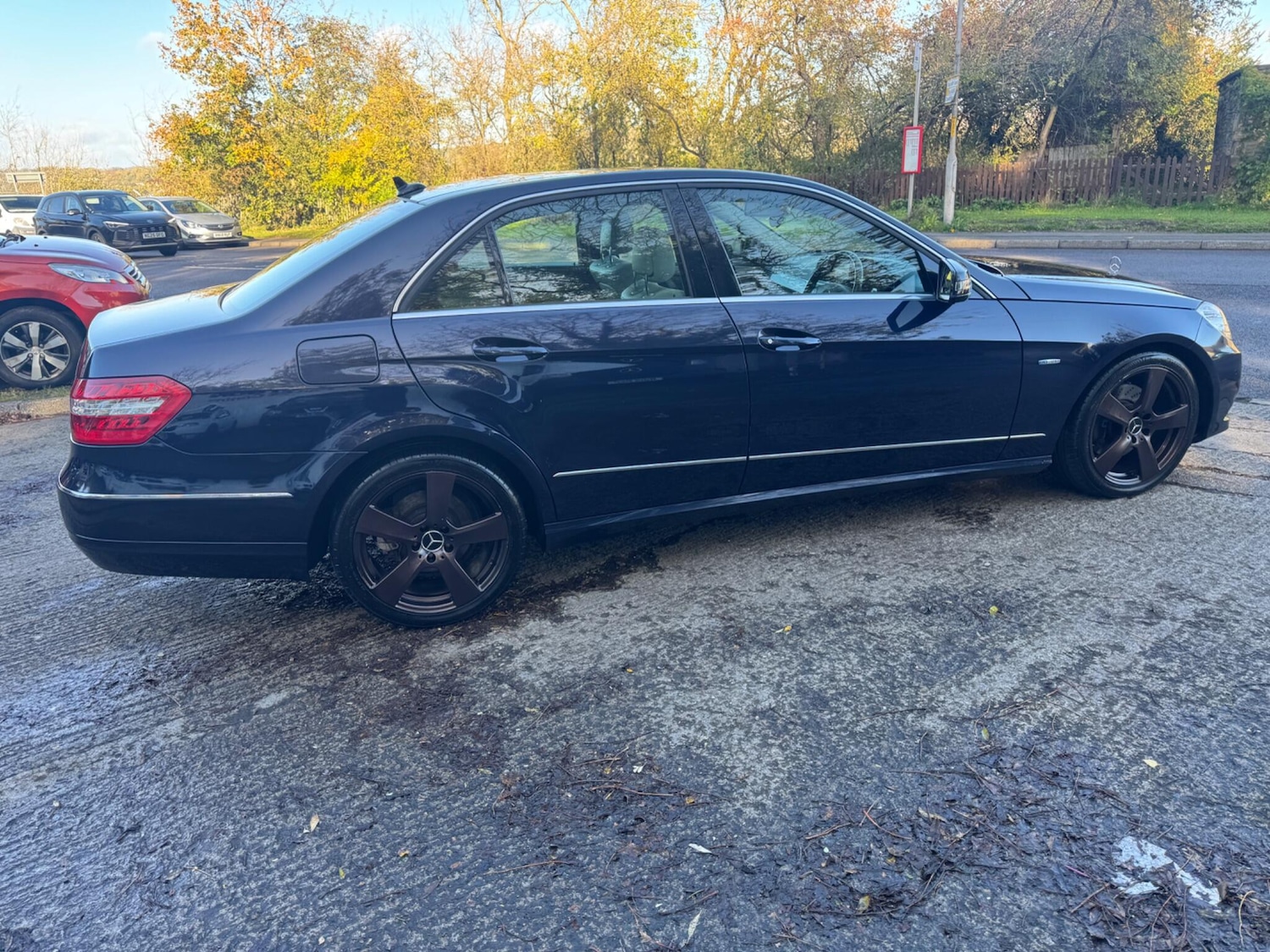Used Mercedes-Benz E Class 2011 for sale - 76388580: Photo 17