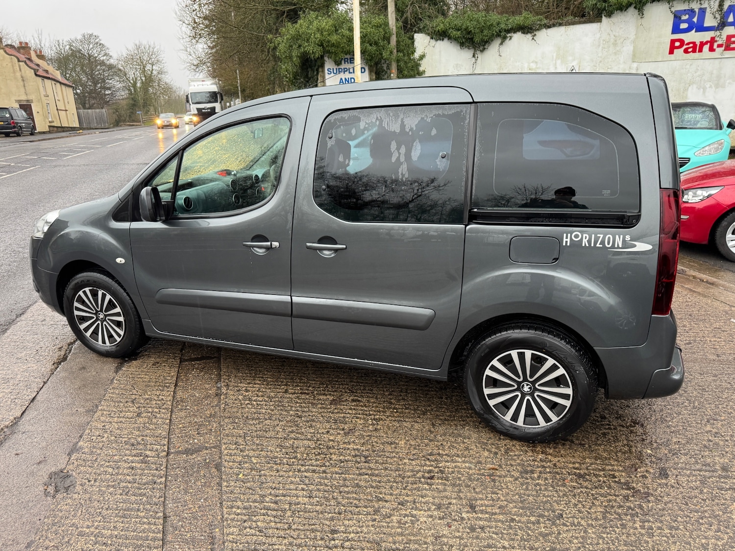 Used Peugeot Partner Tepee 2015 for sale - 77274156: Photo 25